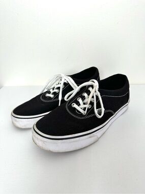Vans Doheny Black Women’s Lace Up Casual Normcore Low Top Skater Sneakers
